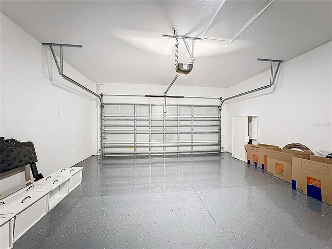 Building Photo - 3077 Ella Wy