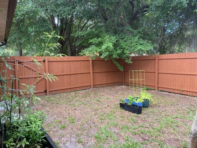 Building Photo - 55 Brittany Ln