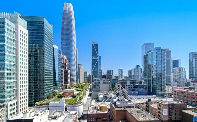 Building Photo - 300 3rd St