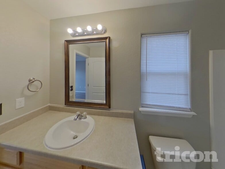 Building Photo - 4653 Brylie Way
