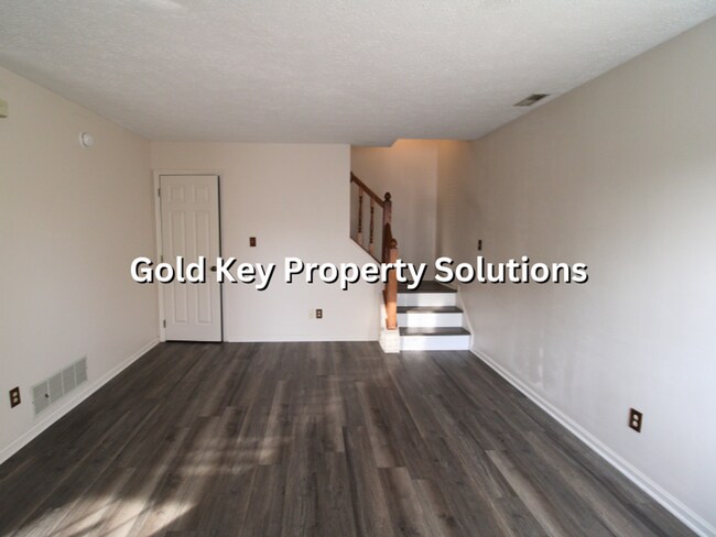 Building Photo - 700 High St