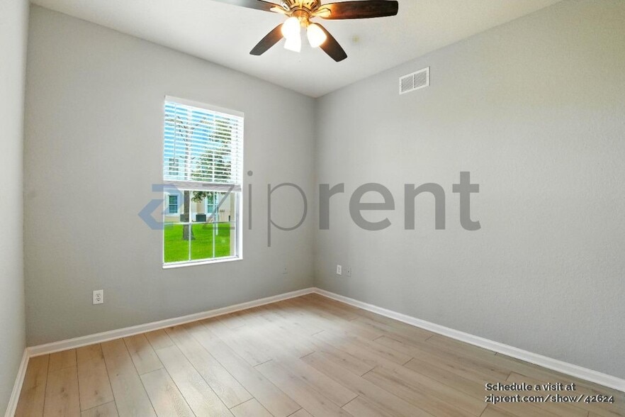 Building Photo - 3331 Whitestone Cir