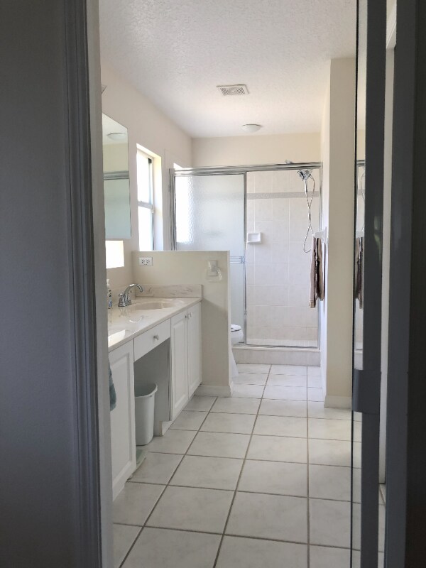 Building Photo - 2452 Addington Cir