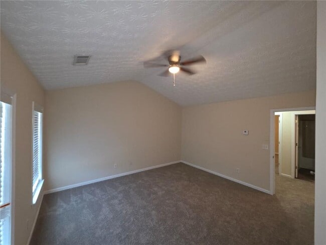 Building Photo - 3856 Shenfield Dr