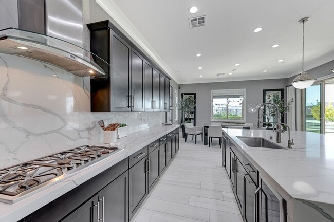 Building Photo - Distinctive Fully Furnished Estate in The Canyons!