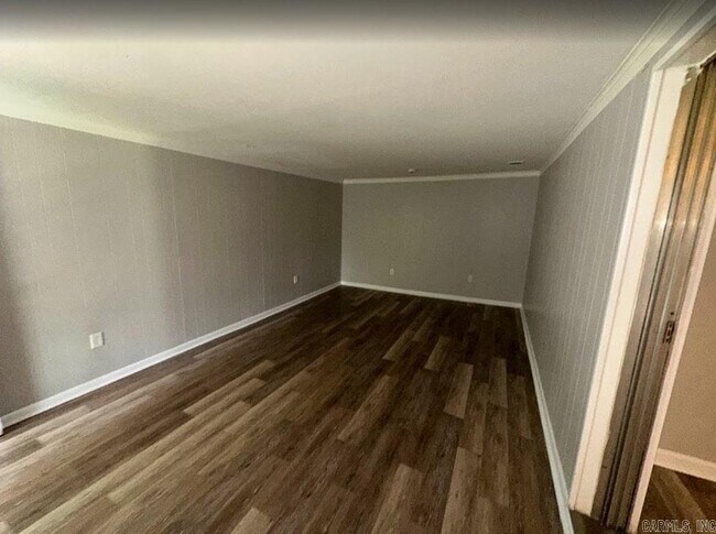 Building Photo - 7409 Skylark Dr