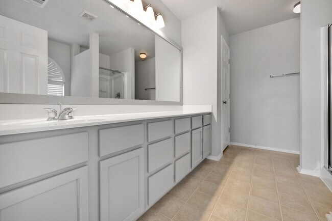 Building Photo - 439 Dandelion Bend