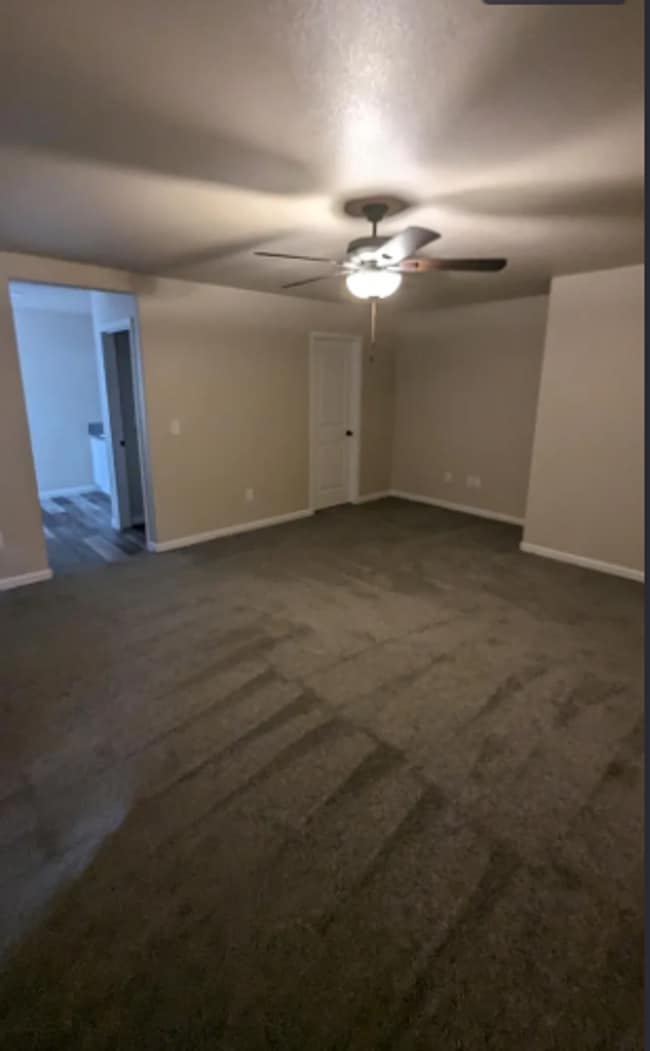 Building Photo - Now Available 3 bedroom| 2 baths 1597sqft home in Fallon! Must See!