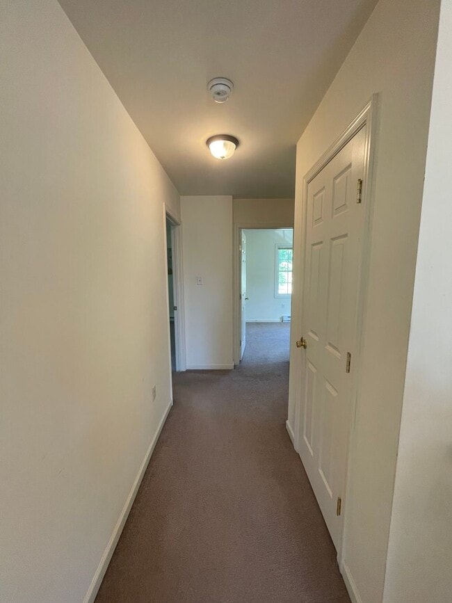 Building Photo - 2315 Layne St