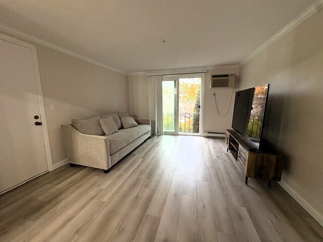 Building Photo - 196 Swanson Rd