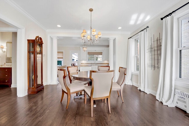 Building Photo - 460 Pennsylvania Ave