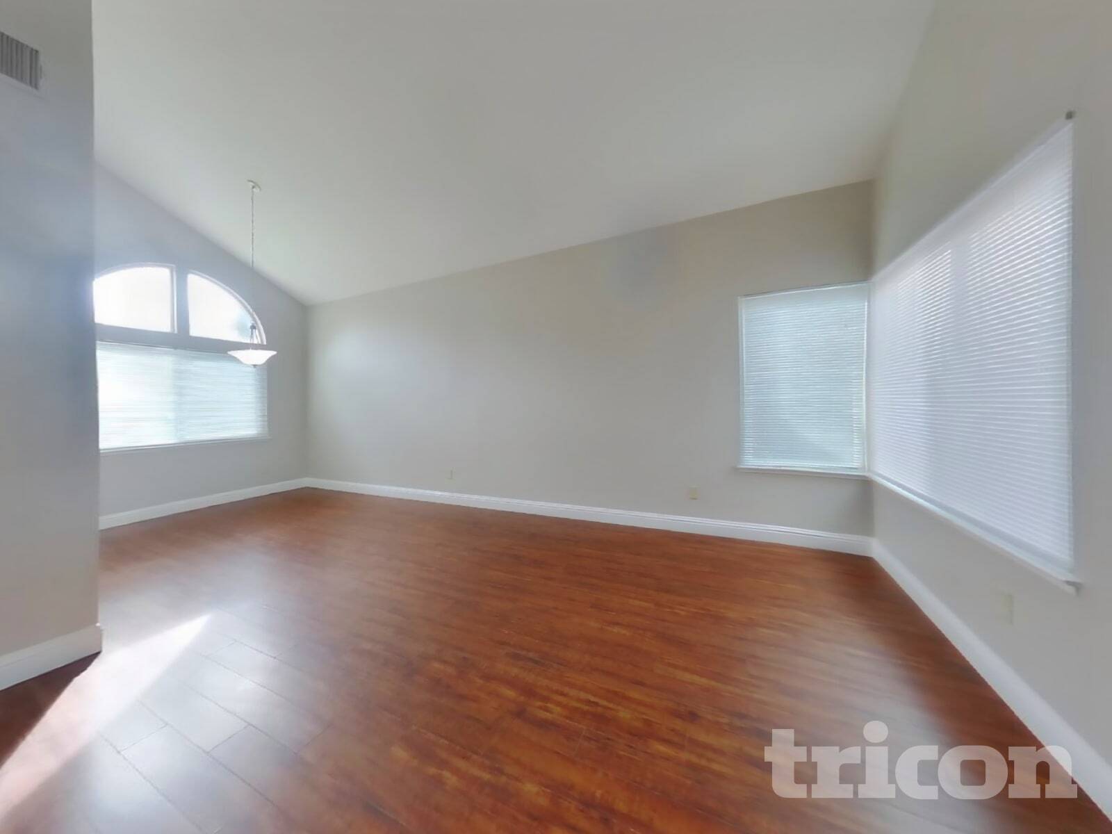 Building Photo - 4534 Elkhorn Way