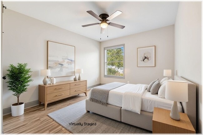 Building Photo - 300 Cottage Hl Ct