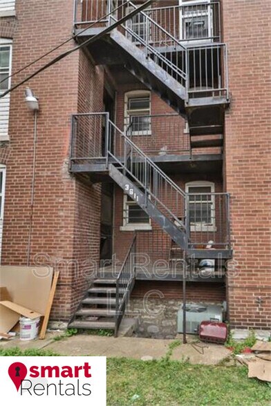 Building Photo - 3611 Wyoming St