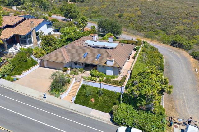 Building Photo - 7118 El Fuerte St