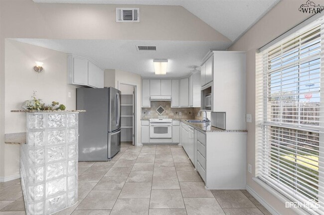 Building Photo - 5510 Long Leaf Dr