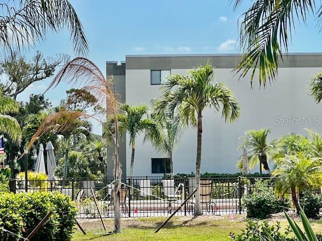 Building Photo - 1001 Islamorada Blvd