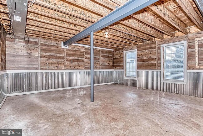 Building Photo - 5004 Warwick Hills Ct