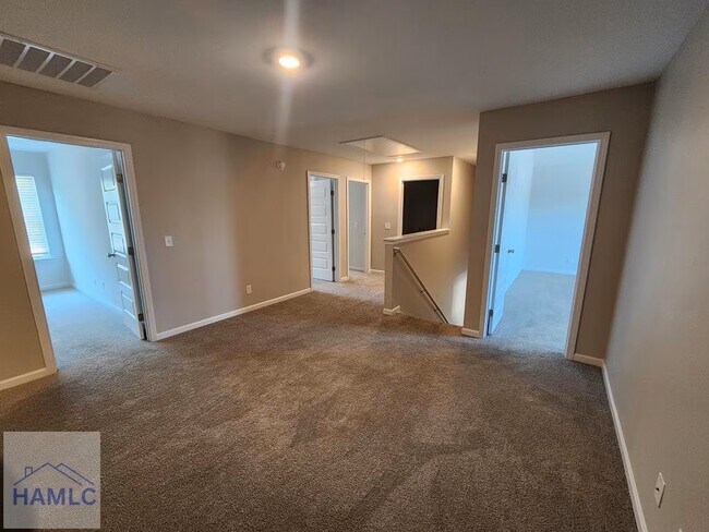 Building Photo - 2722 Arnall Dr