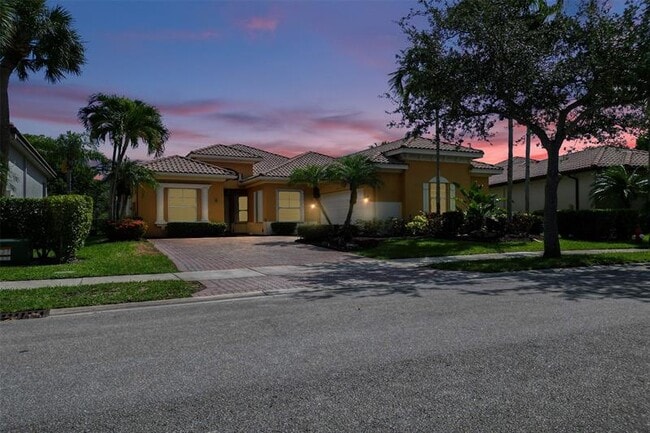 Building Photo - 11445 NW 75th Manor