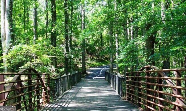 Building Photo - 2184 Skye Isles Pass SE