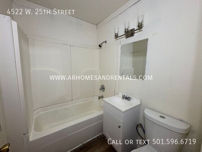 Building Photo - 4522 W 25th St