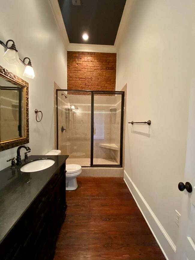 Building Photo - Beautiful 2BR/2BA Loft in Downtown Opelika