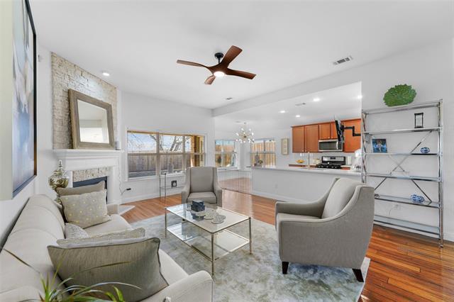 Building Photo - 3233 Clear Springs Dr