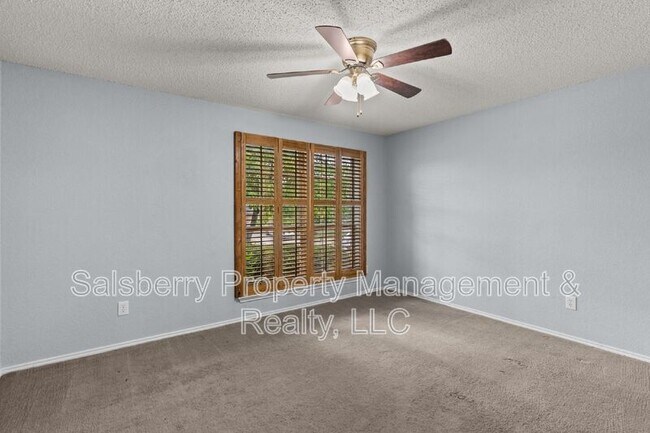 Building Photo - 4717 Barnhill Ln