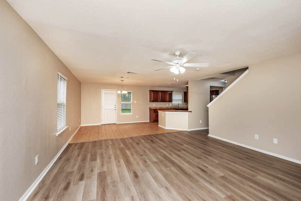 Building Photo - 1148 Tomahawk Dr
