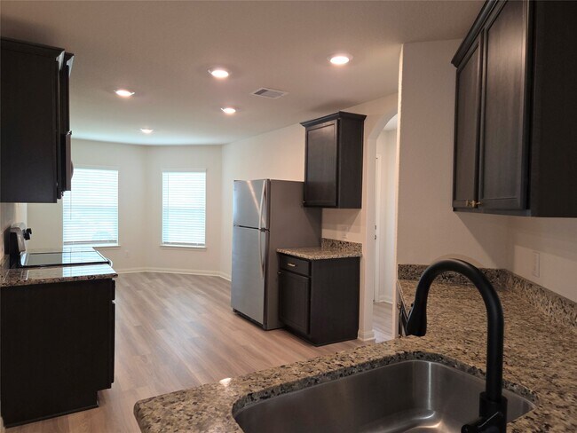 Primary Photo - 24013 Wilde Dr