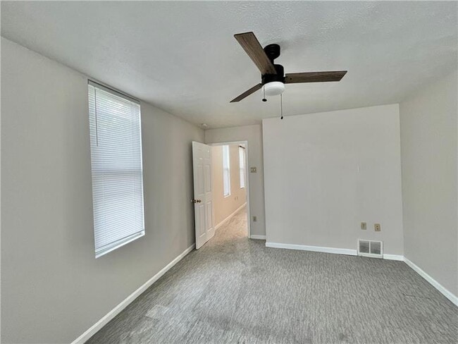 Building Photo - 124 Virginia Ave