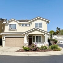 Building Photo - 923 Ferro Dr