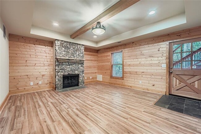 Building Photo - 5155 Courton St