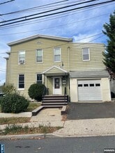 Building Photo - 508 2nd St