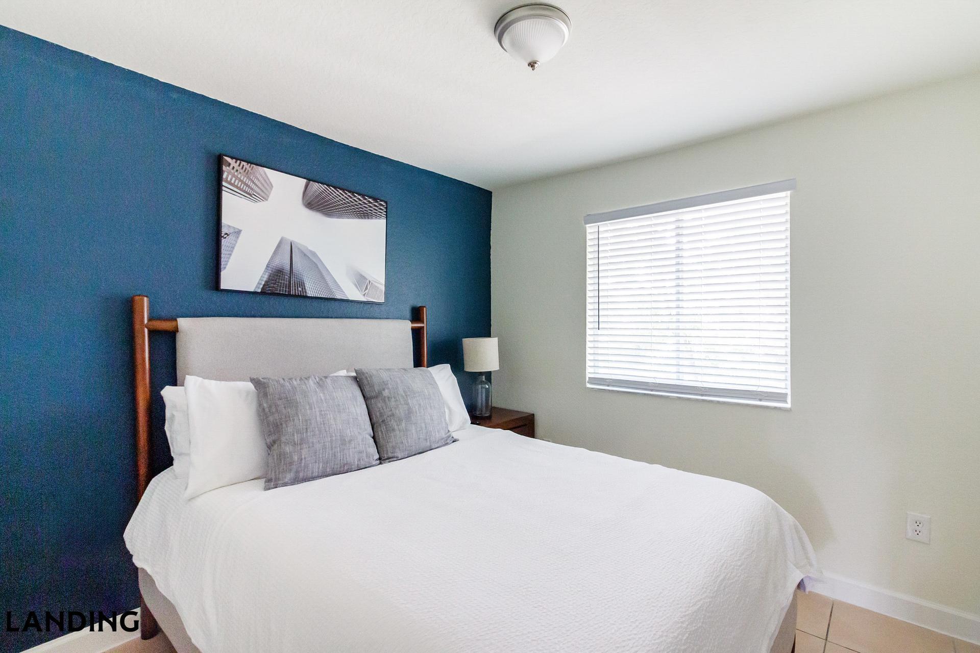 Building Photo - 1140 SE 24th Rd