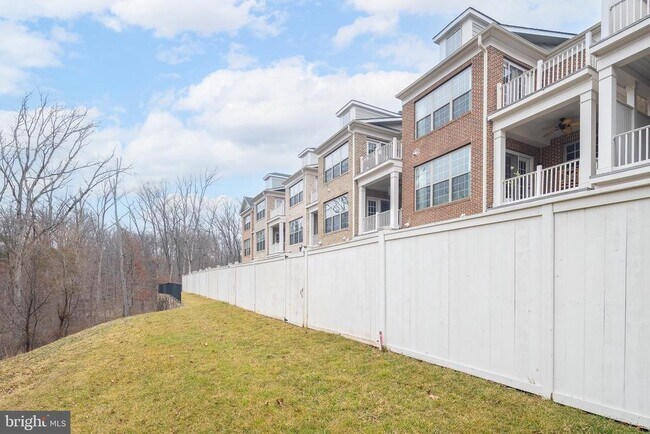 Building Photo - 7933 Turtle Crk Cir