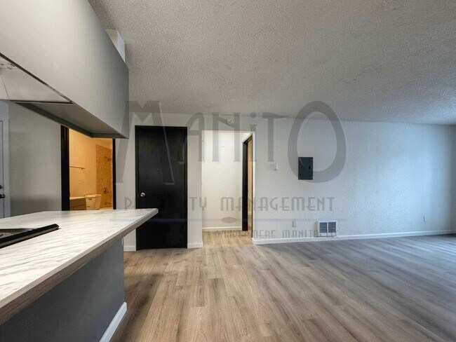 Building Photo - Charming 1bed 1 bath in Whitworth Area