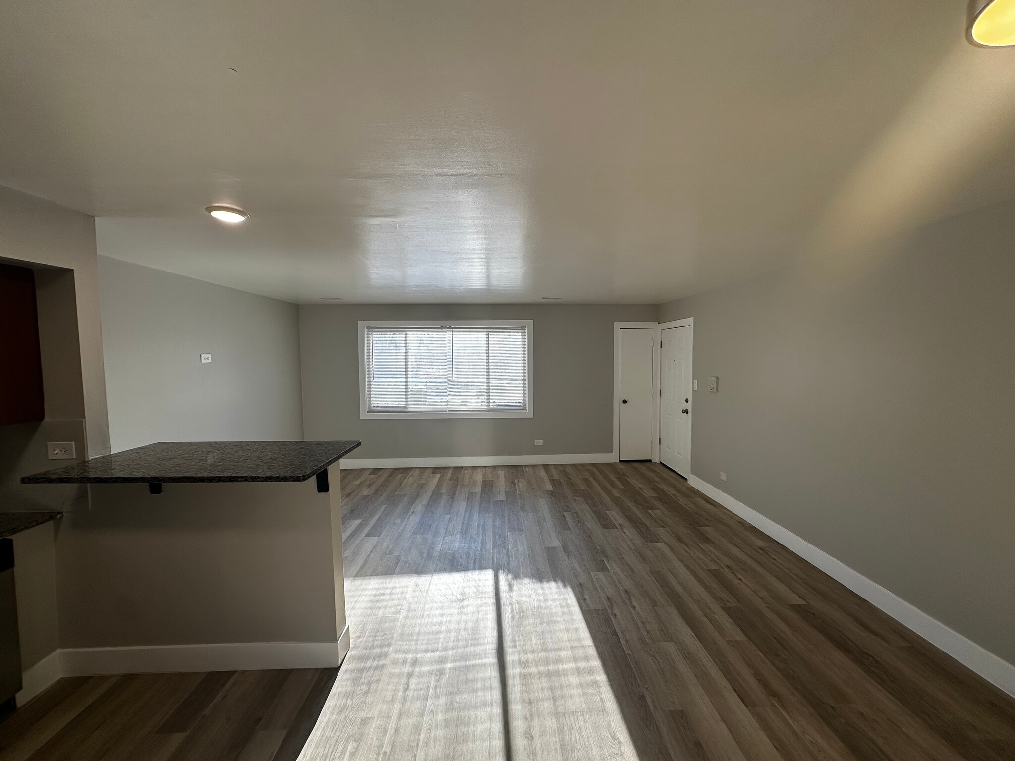 Living Room - 15623 Greenwood Rd