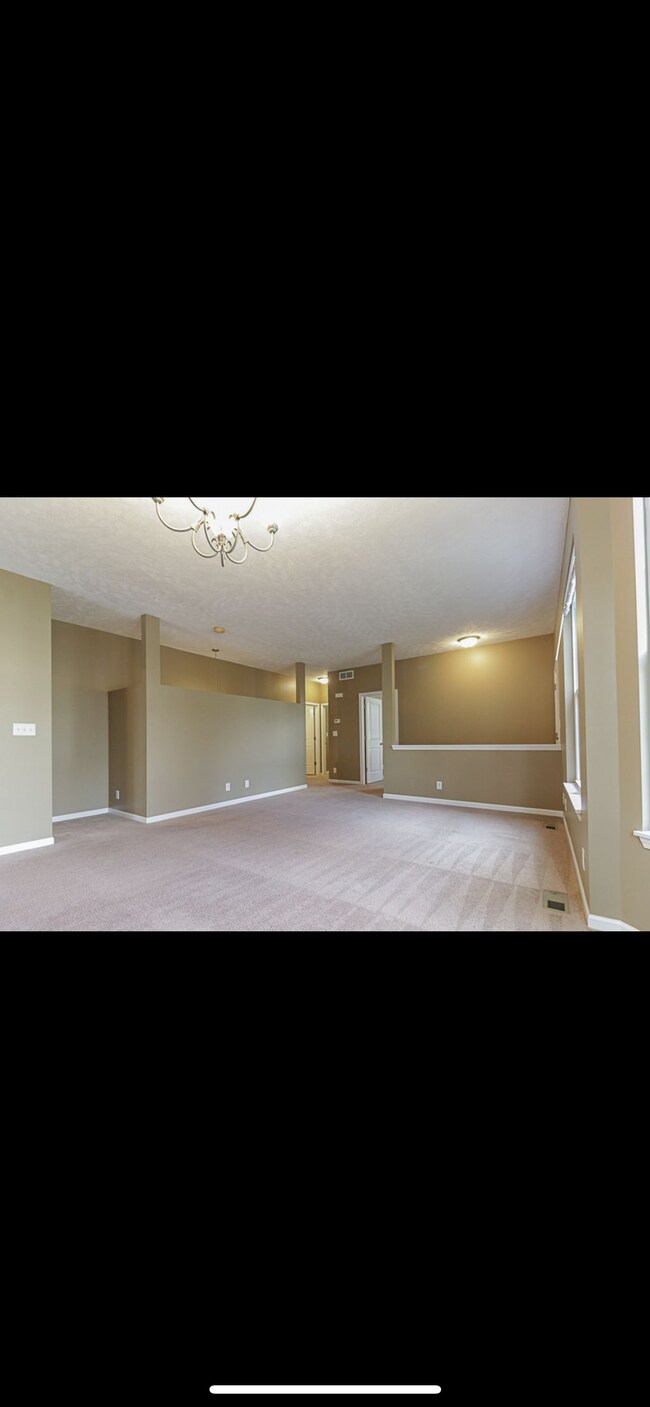 Building Photo - 5523 Sandhutton Ct