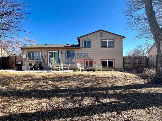 Building Photo - 2550 Bellamy St