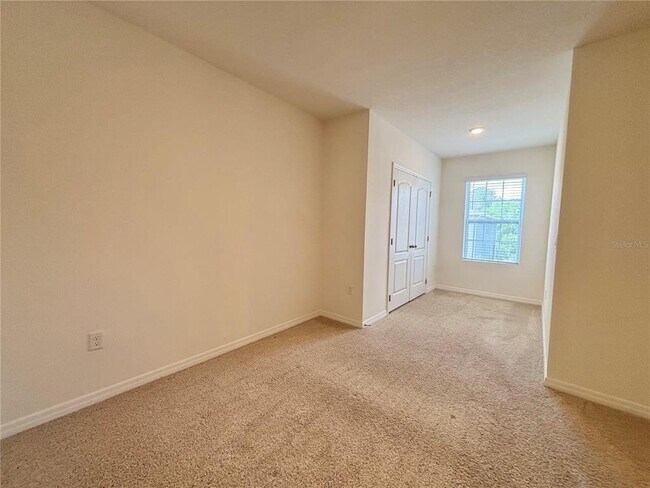 Building Photo - 1232 Yellow Finch Dr