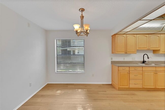Building Photo - 413 S Bayshore Blvd