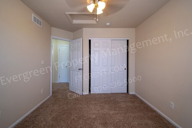 Building Photo - 2214 Bow Side Dr