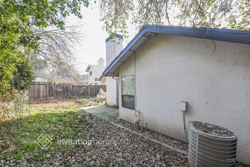 Building Photo - 3609 Rio Pacifica Way