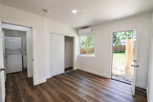 Building Photo - 12356 Fremont St