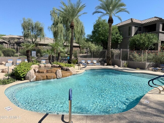 Building Photo - 11680 E Sahuaro Dr