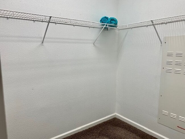 Building Photo - $2,295 Harlan Ranch, 3 Bedroom - N. Todd H...