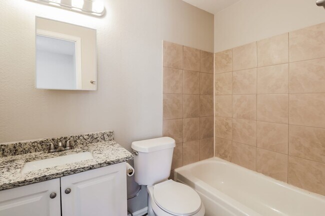 Building Photo - 37 Pierce Street