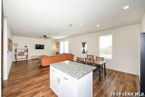 Building Photo - 809 Beacon Hts